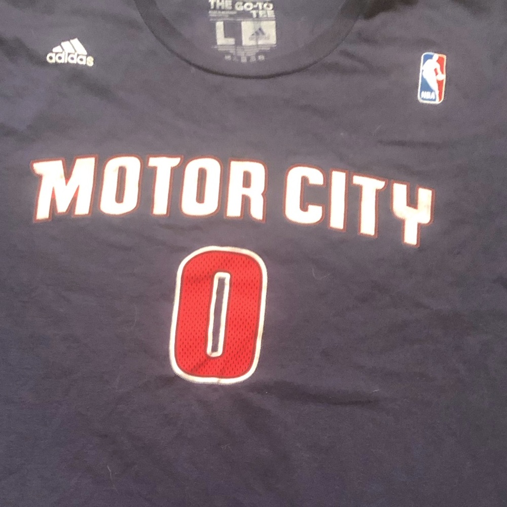 Adidas short sleeved Motor City Drummond T shirt EUC